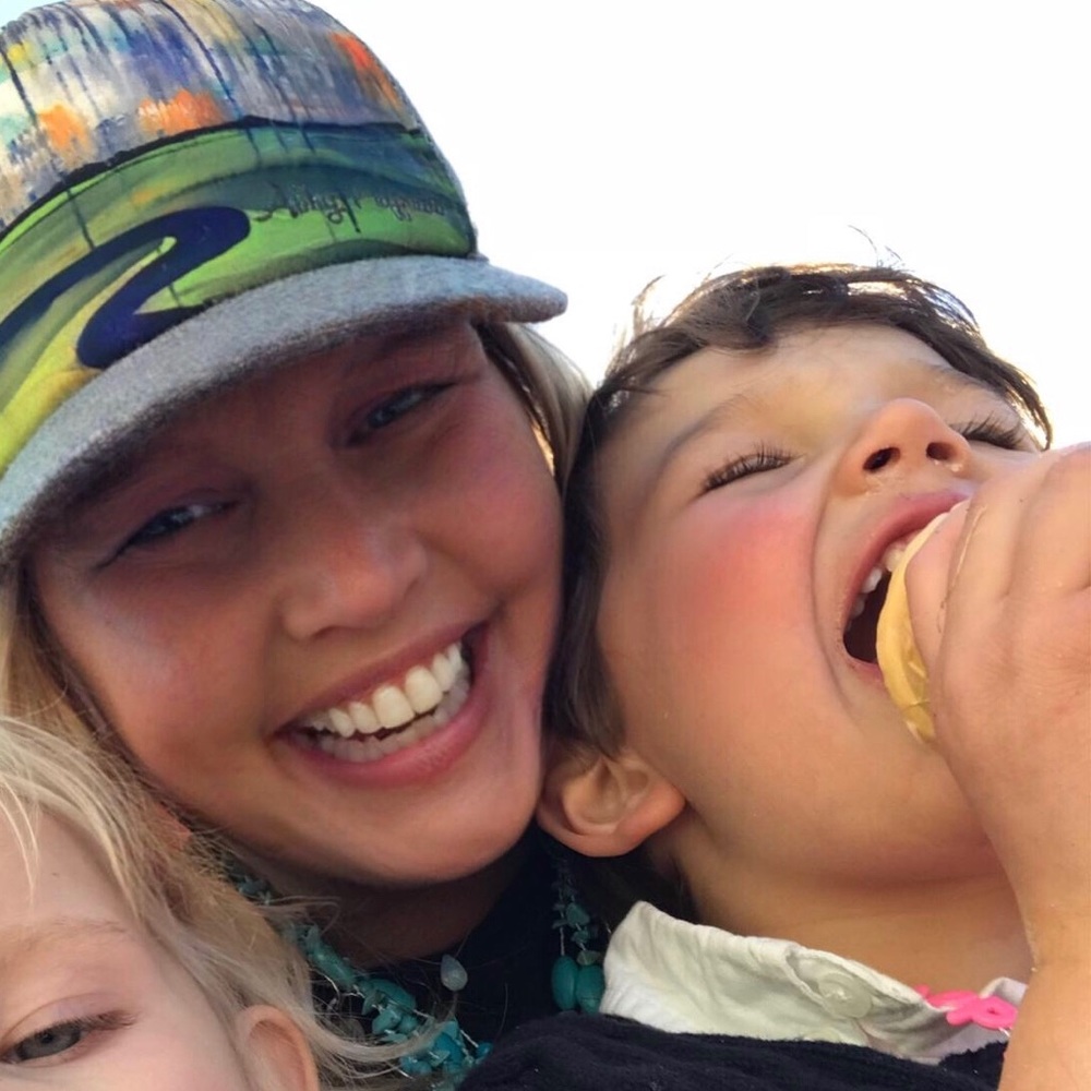 Meet your Posher, Kelly